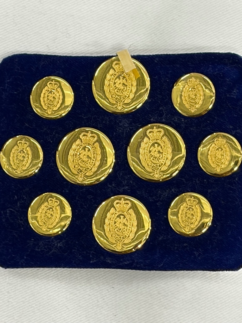 Gold blazer crest  buttons set